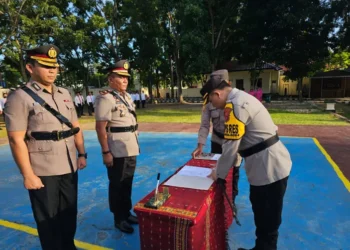 Wakapolres Mabar Pimpin Apel Gelar Pasukan Operasi Patuh Turangga 2024 di Labuan Bajo