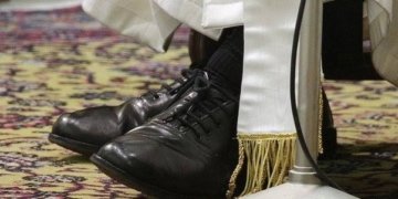 𝐏𝐚𝐮𝐬 𝐘𝐚𝐧𝐠 “𝐅𝐫𝐚𝐧𝐬𝐢𝐬𝐤𝐚𝐧”