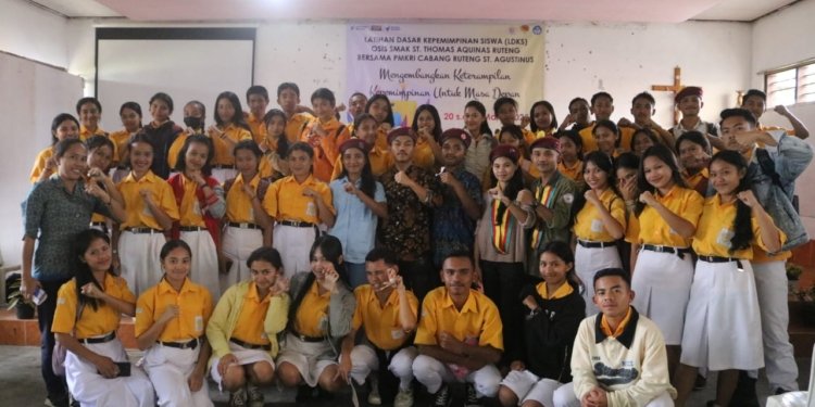 PMKRI Adakan Pelatihan Kepemimpinan di SMAK Aquinas Ruteng untuk Kedua Kalinya