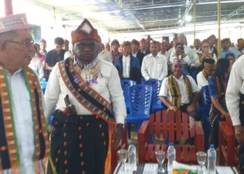 Natalius Pigai Ajak Masyarakat Manggarai Jaga Budaya Lima Lampek sebagai Wujud Penghormatan HAM